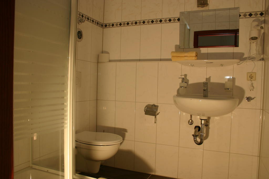 Apartment Traube Bad Urach Ngoại thất bức ảnh