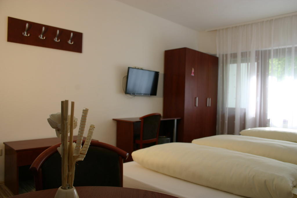 Apartment Traube Bad Urach Phòng bức ảnh